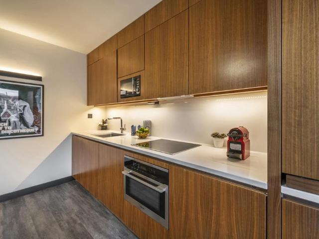 Apartment for rent in Saint Giles, Cat Hill