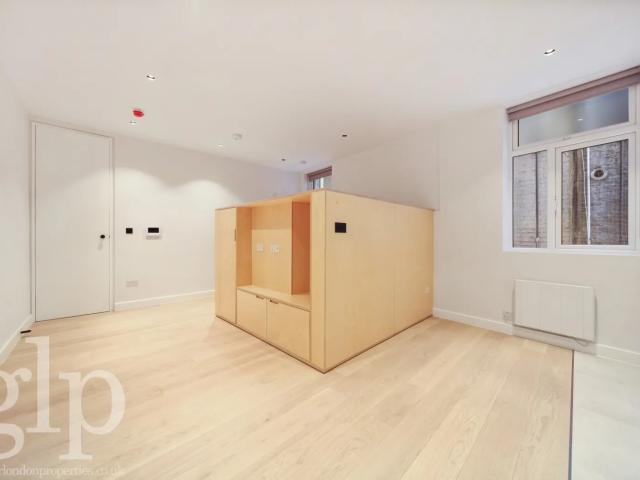Studio for rent in City of Westminster, Greater London