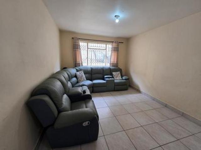 Apartment for sale in Seaview, Kwazulu-natal