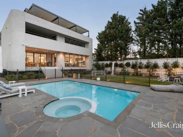Townhouse for sale in Camerons Creek, Victoria