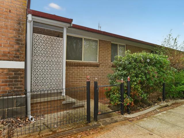 Apartment for rent in Bowen, Orange