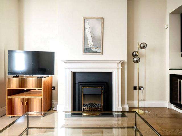 Apartment for rent in Chelsea, Greater London