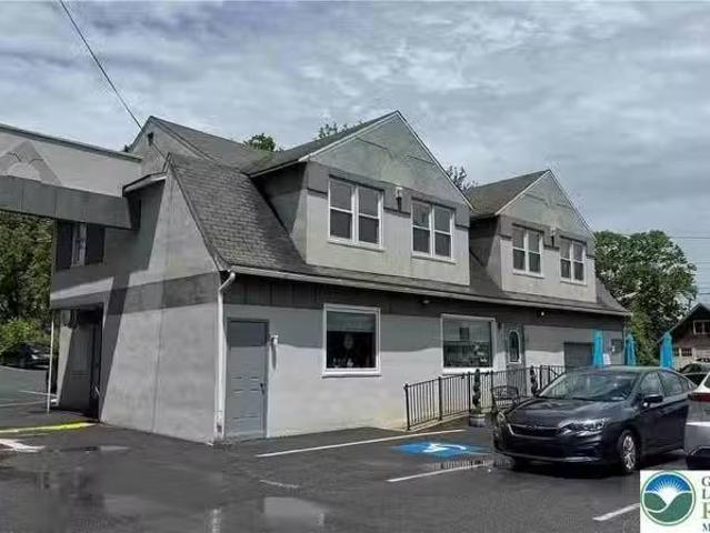 Condo for rent in Easton