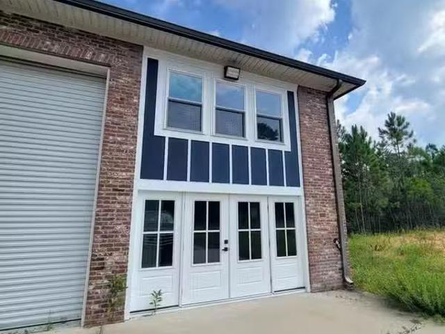 Condo for rent in Milton