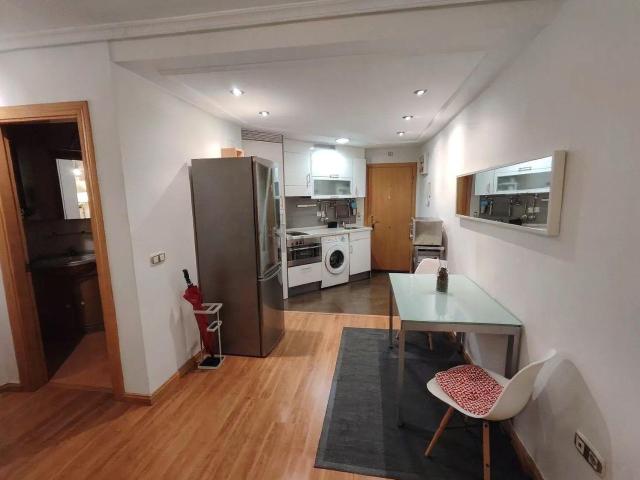 Apartamento en alquiler en La Cadellada, Oviedo
