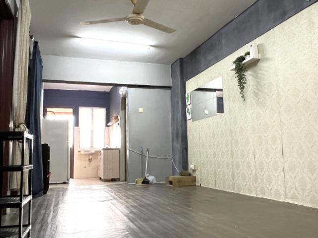 Apartment for rent in Langat, Selangor