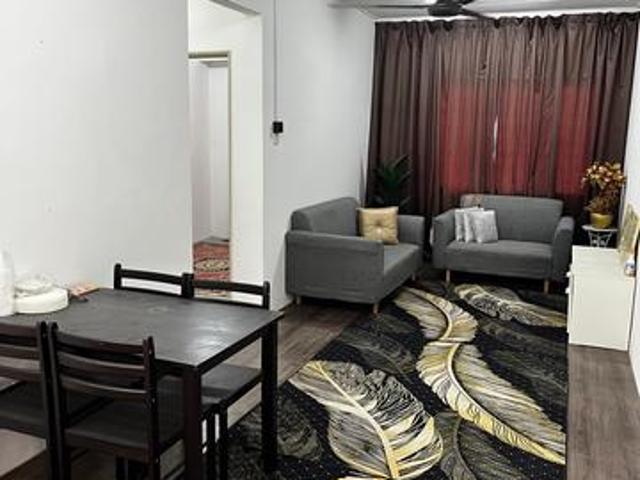 Flat for sale in Petaling, Alam Impian