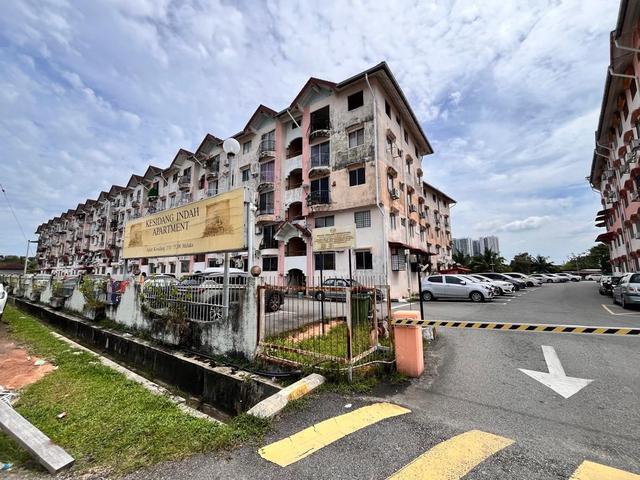Apartment for sale in Malaka