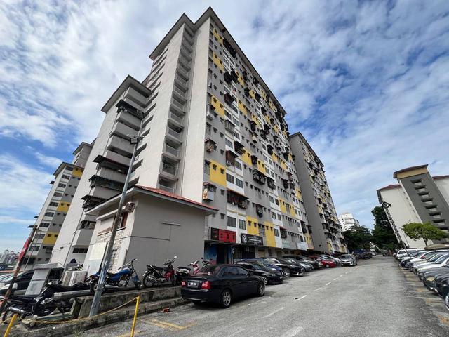 Apartment for sale in Country Heights Damansara, Kuala Lumpur