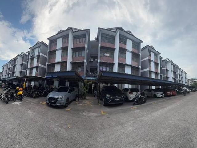 Flat for sale in Wellesley, Penang