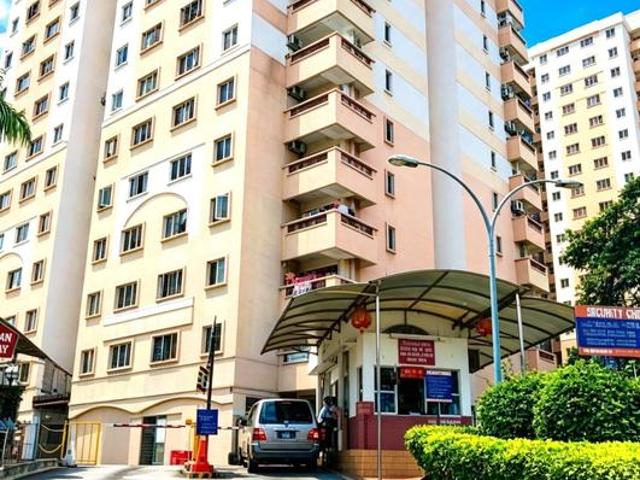 Apartment for sale in Petaling, Damansara Damai