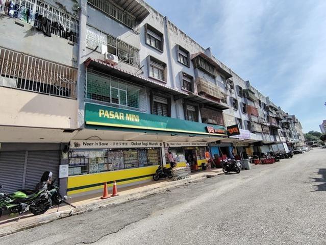 Apartment for sale in Malaka