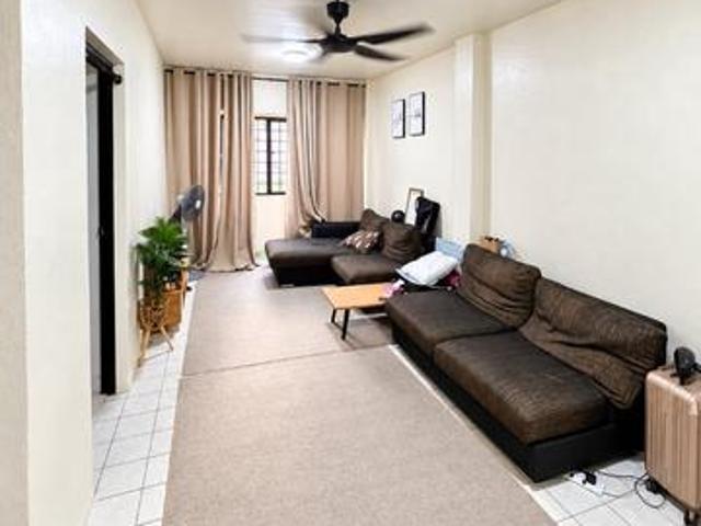 Apartment for sale in Petaling, Damansara Damai