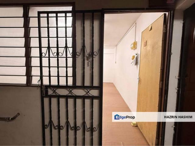 Flat for sale in Wellesley, Penang