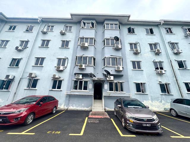 Apartment for sale in Country Heights Damansara, Kuala Lumpur