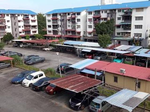 Apartment for sale in Petaling, Subang Jaya