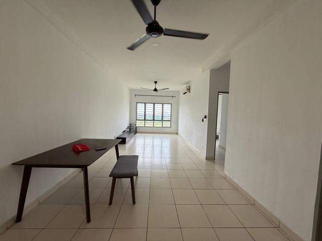 Apartment for sale in Tanjong Sepat, Selangor
