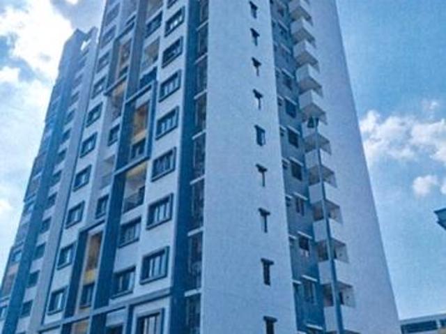 Apartment for sale in Tanjong Sepat, Selangor