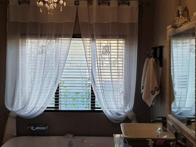 Apartment for rent in Waterkloof, Gauteng