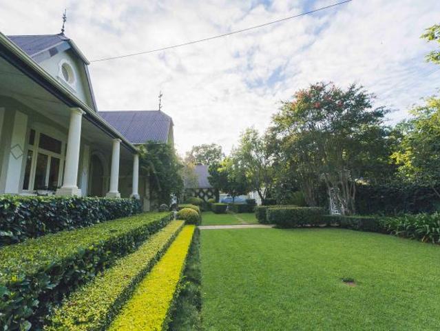 Apartment for rent in Waterkloof, Gauteng