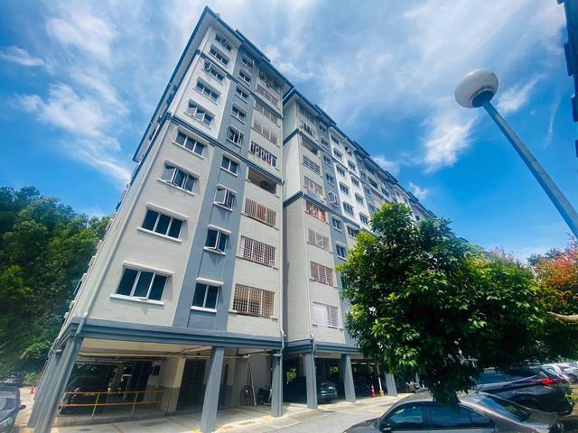 Apartment for sale in Kajang, Langat