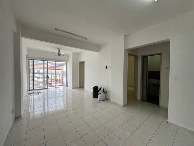Apartment for sale in Kajang, Langat