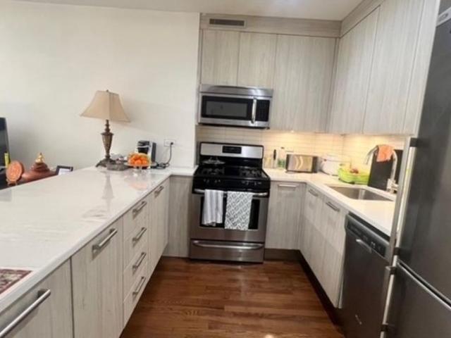 Apartment for sale in Queens, Arverne