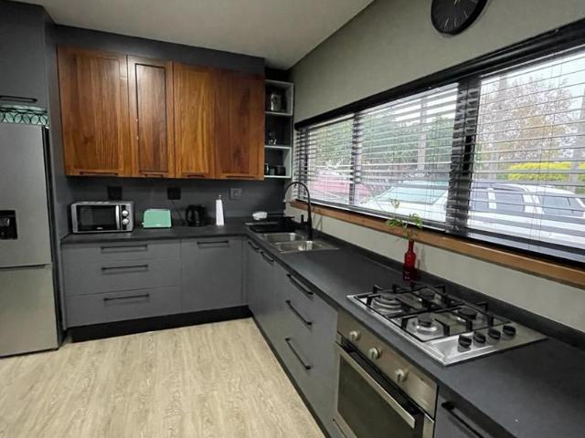 Apartment for rent in Hillcrest