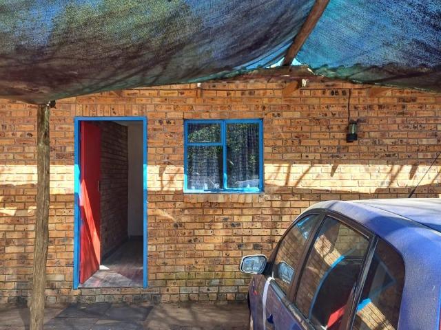 Apartment for rent in Krugersdorp West, Mogale City Local Municipality