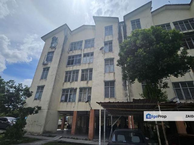 Flat for sale in Kajang, Langat