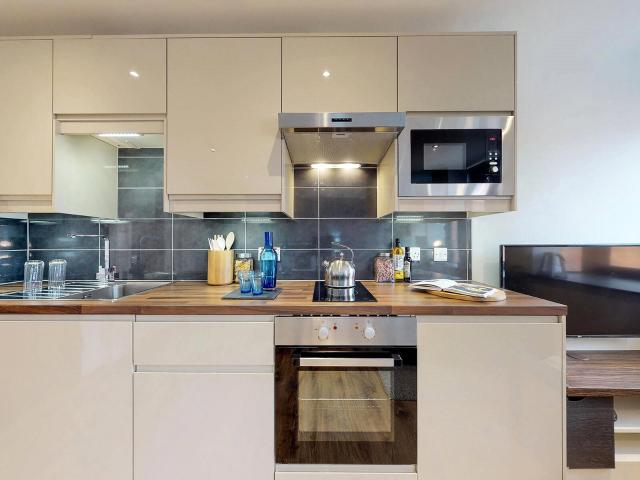 Apartment for rent in Woodhouse, West Yorkshire