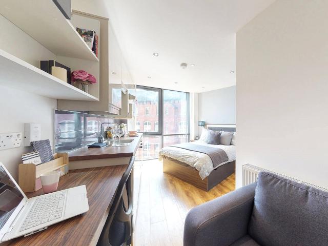 Apartment for rent in Woodhouse, West Yorkshire