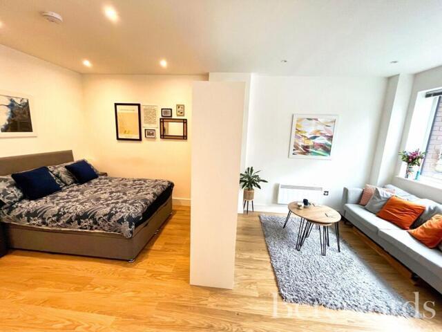 Apartment for sale in Romford, Havering