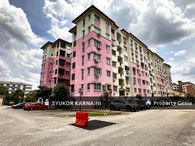 Apartment for sale in Petaling, Damansara Damai