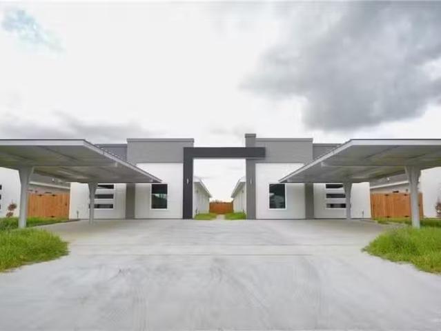 Condo for rent in Edinburg
