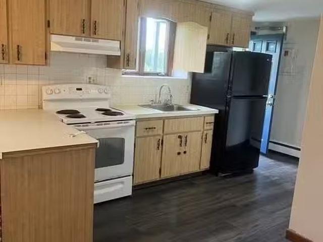 Condo for rent in Lynn