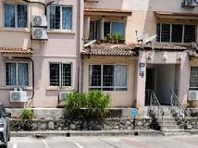 Apartment for sale in Petaling, Damansara Damai