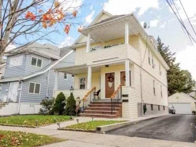 Condo for rent in Clifton