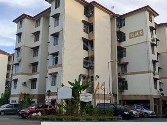 Flat for sale in Seksyen 16, Majlis Perbandaran Kajang
