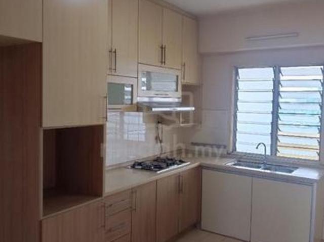 Apartment for sale in Kajang, Langat