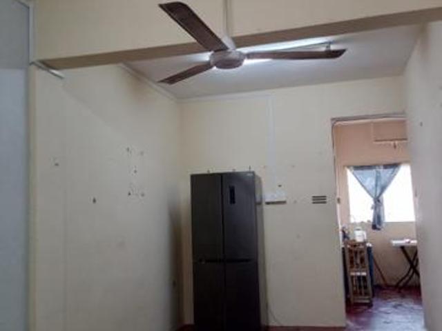Apartment for sale in Sendayan Village, Negeri Sembilan