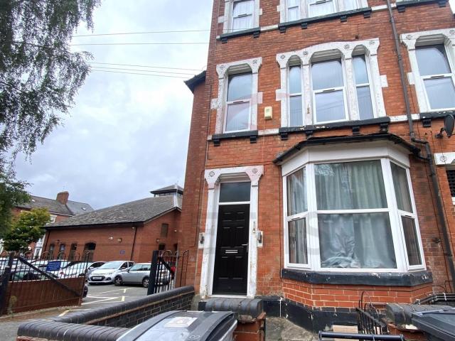 Apartment for rent in Highfields, Old Wharf