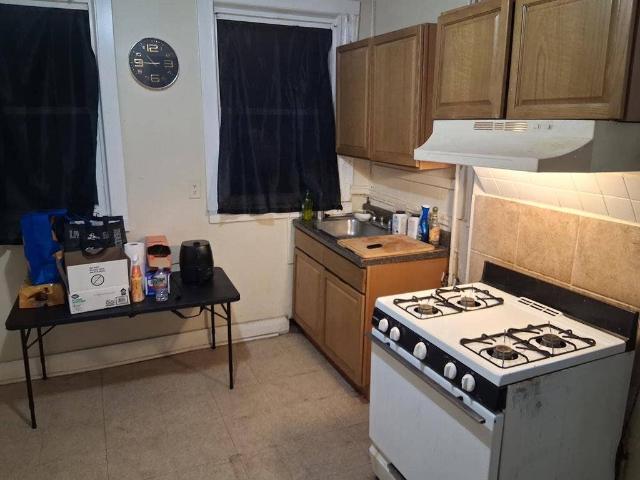 Room for rent in Newark, New Jersey