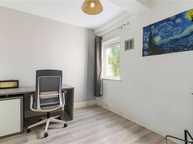 Apartment to rent in Bluebell, North Tipperary