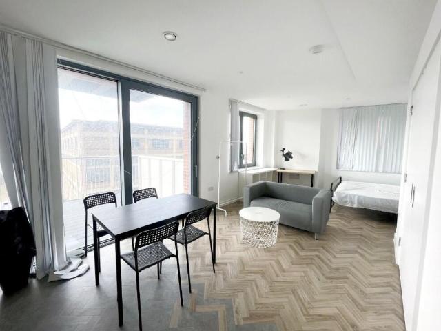 Studio for rent in Bromley-by-Bow, Poplar Grove