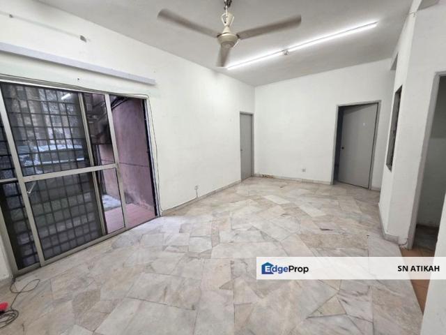 Condominium for sale in Petaling, Damansara Damai
