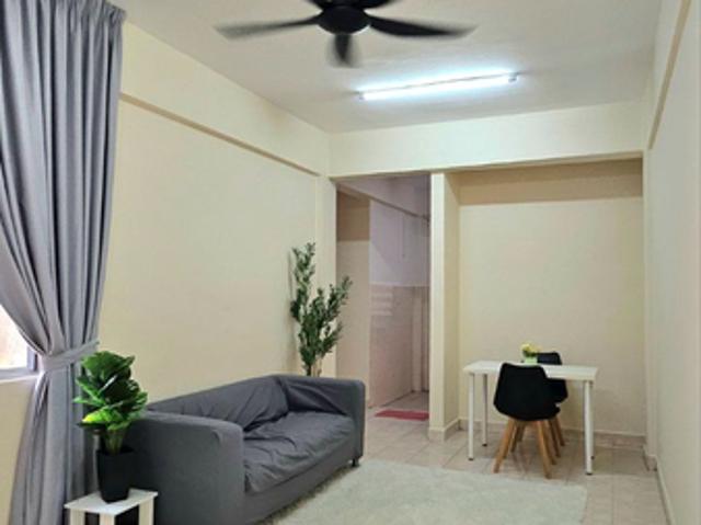 Condominium for sale in Petaling, Damansara Damai