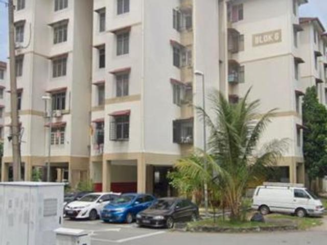 Flat for sale in Kajang, Langat