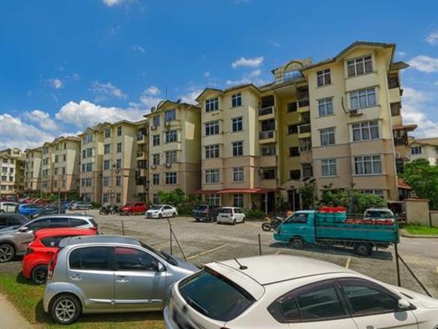 Apartment for sale in Langat, Selangor