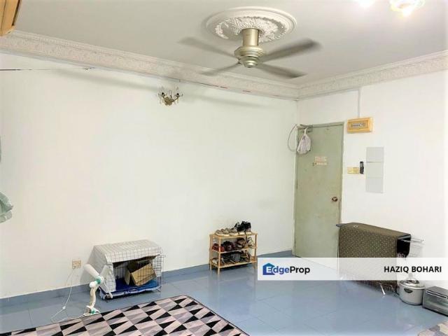 Flat for sale in Petaling, Subang Jaya
